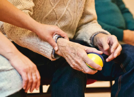 CHC43015 Certificate IV in Ageing Support